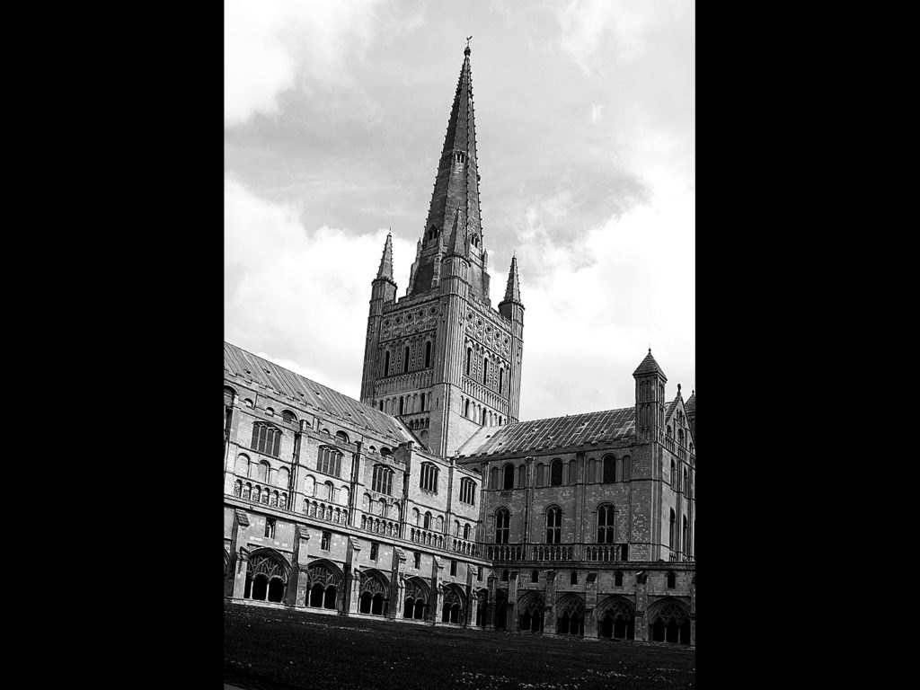 image of norfolk cathedral