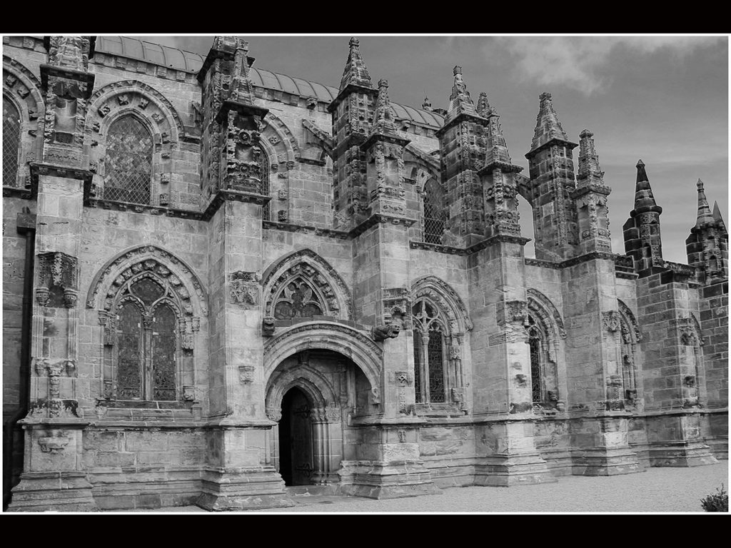 image of the entrance of roslyn chapel